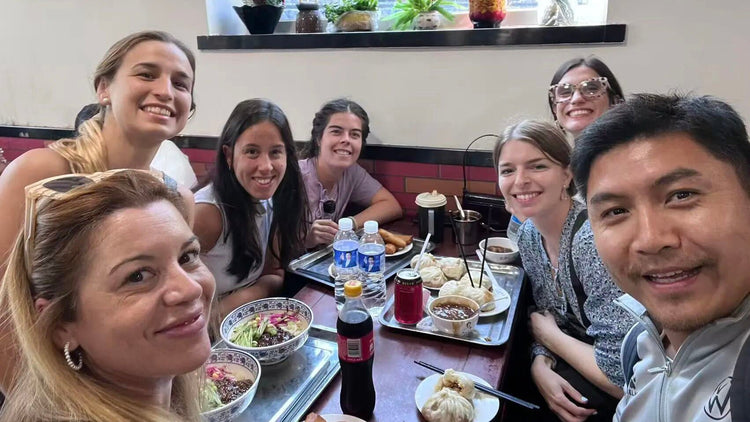 Tourists enjoy authentic Chinese local food on private China tour