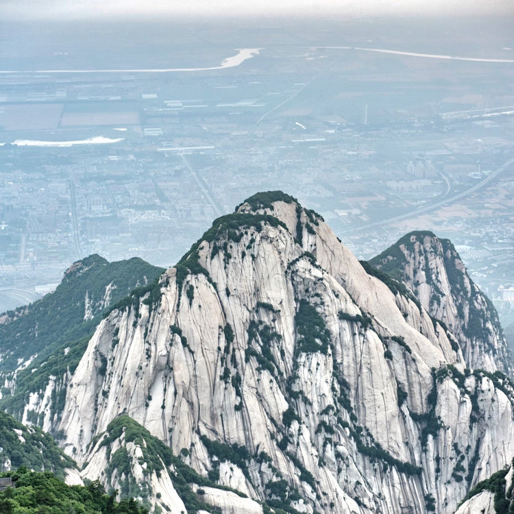 1-Day Mount Hua Adventure Private Tour | Sacred Mountain Hike