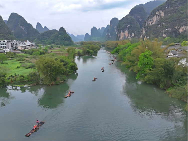 Yulong River bamboo rafting and Ten-Mile Gallery countryside