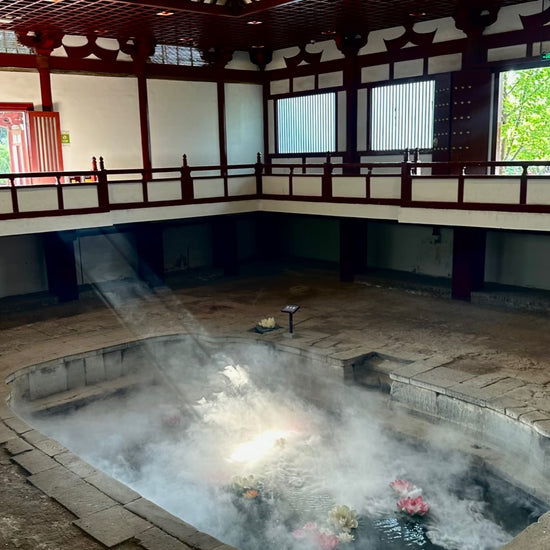 Explore the Historic Huaqing Palace